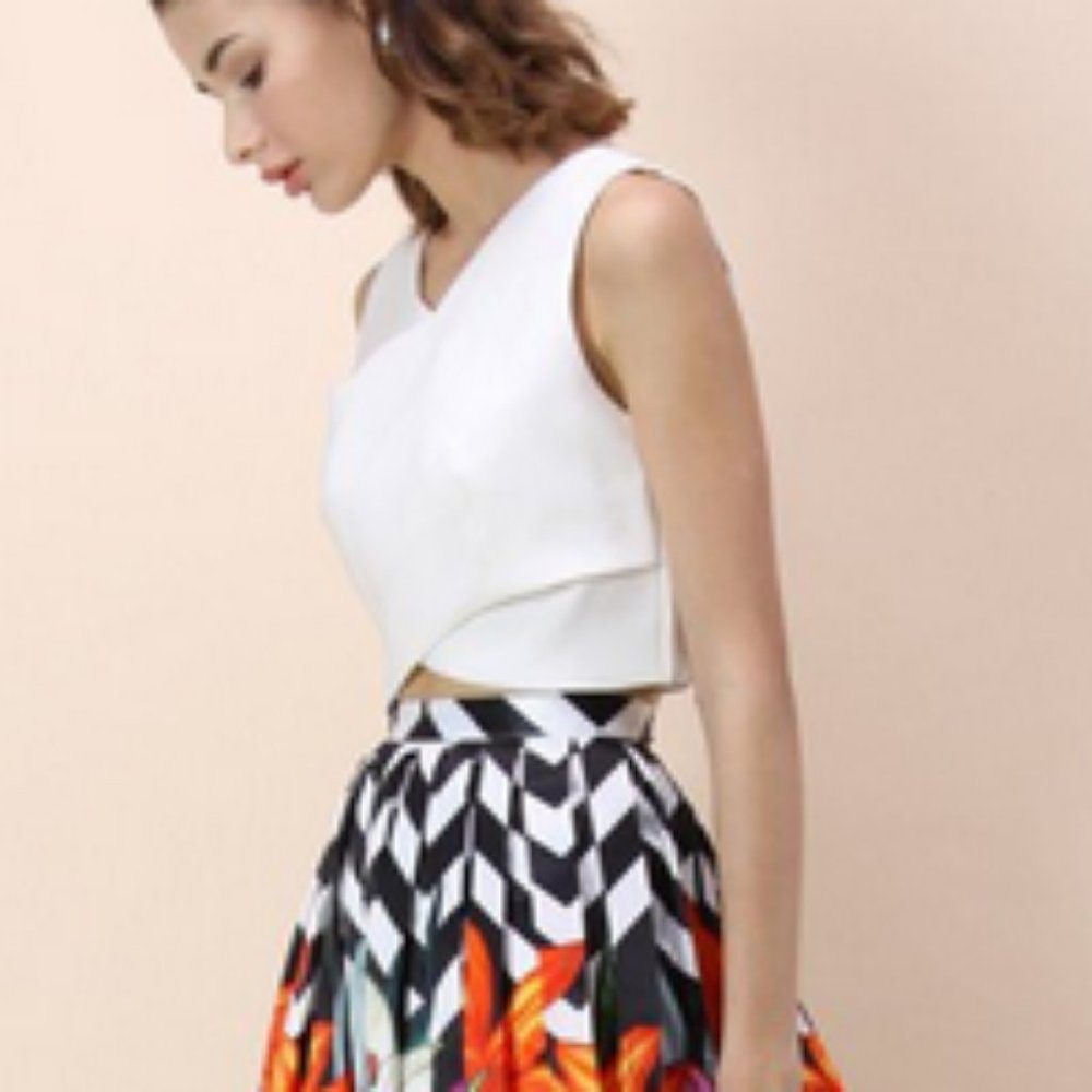 Cross Wrapped Crop Top in White